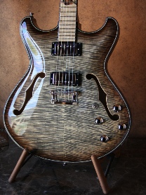 Knaggs Guitars Black Rhino 1